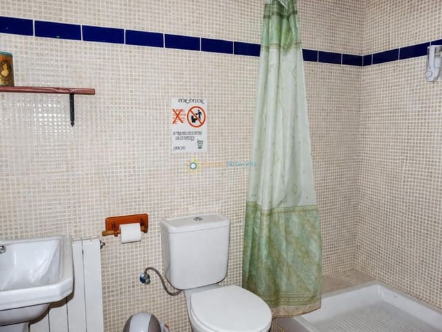 9 soveværelse Hotel til salg i Palomar med swimmingpool - € 290.000 (Ref: 9758228)