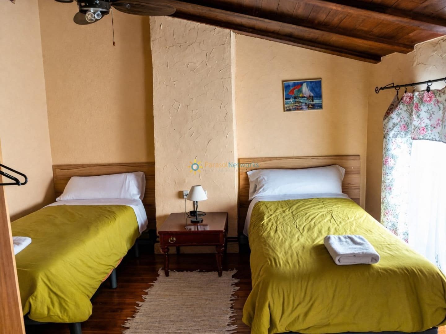 9 soveværelse Hotel til salg i Palomar med swimmingpool - € 290.000 (Ref: 9758228)