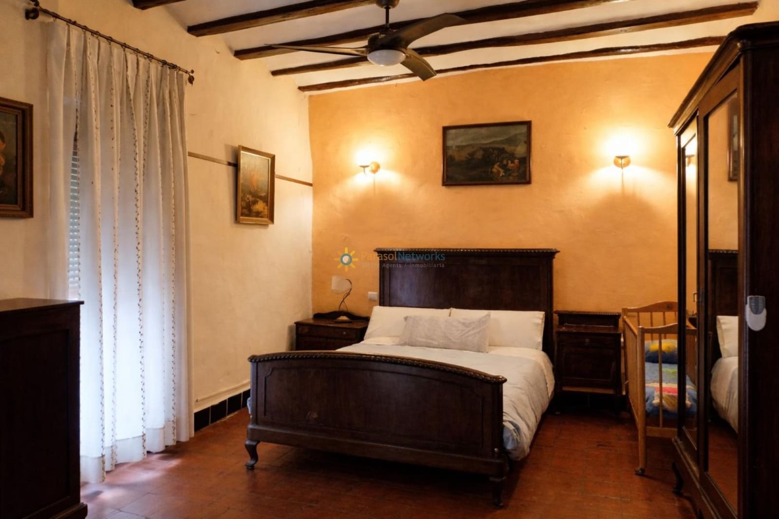 9 soveværelse Hotel til salg i Palomar med swimmingpool - € 290.000 (Ref: 9758228)