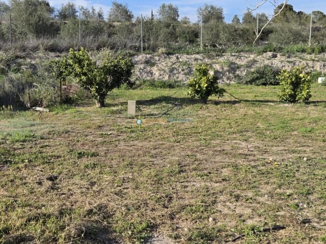 Ubebygd land til salgs i L'Olleria - € 70 000 (Ref: 9761469)
