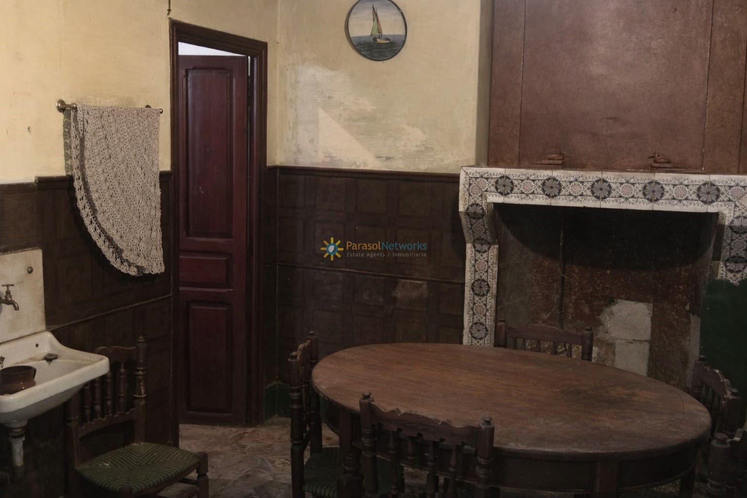 5 bedroom Townhouse for sale in L'Olleria - € 57,000 (Ref: 9770041)