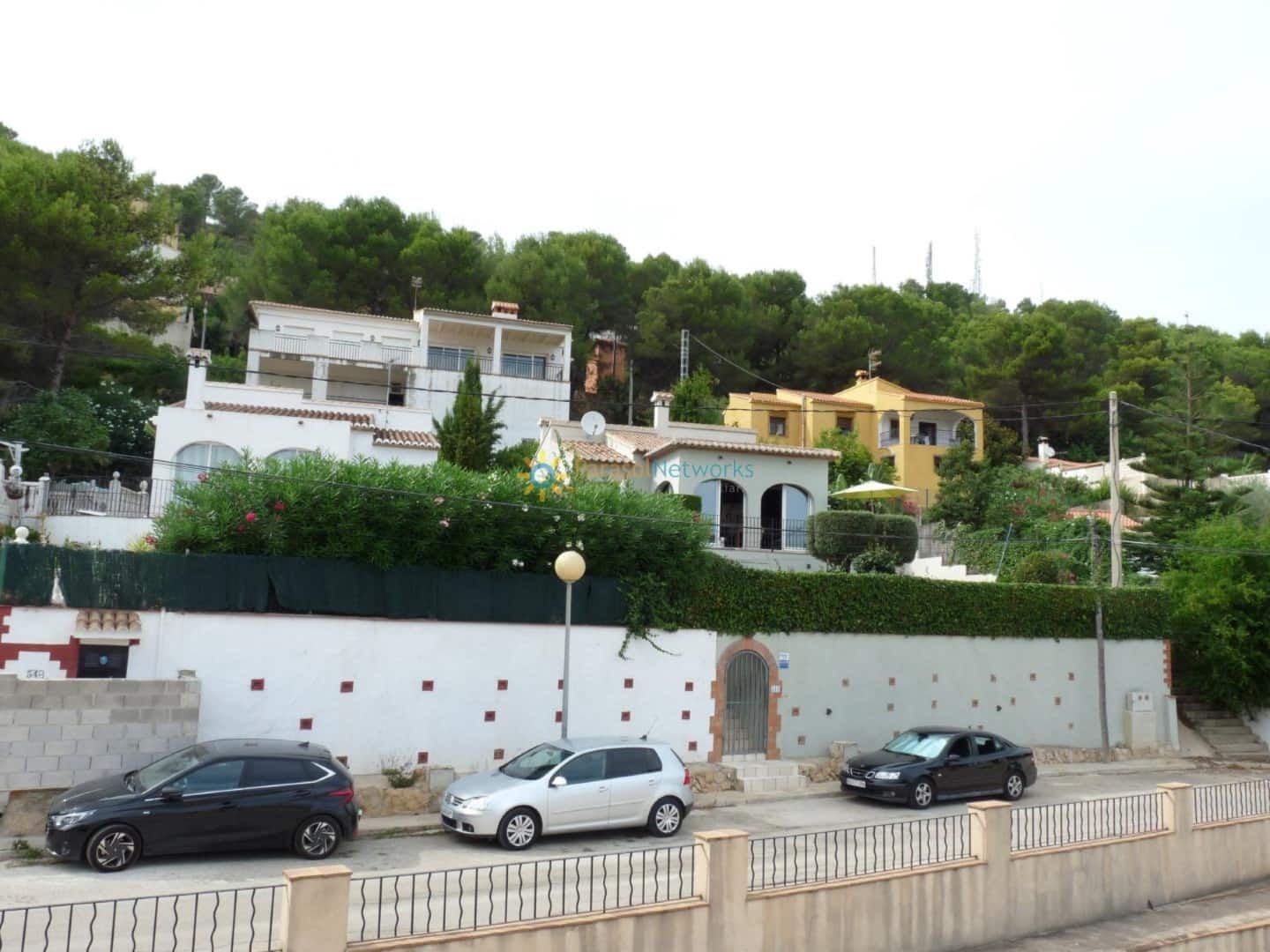 8 Zimmer Villa zu verkaufen in Oliva mit Garage - 500.000 € (Ref: 9781291)