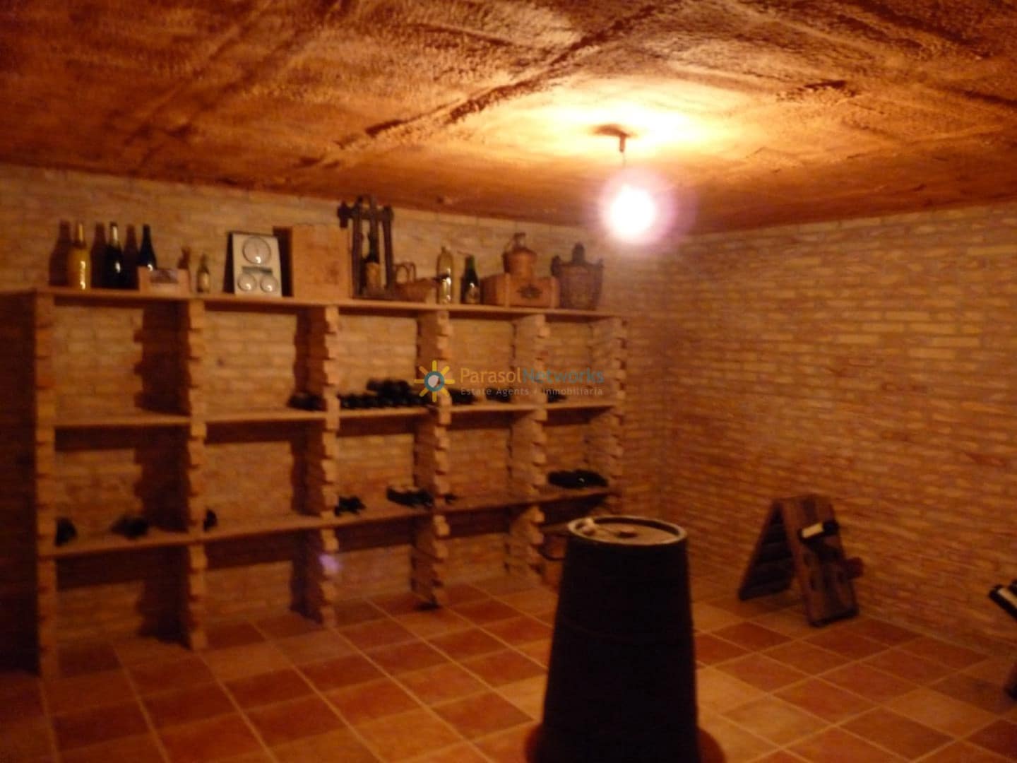 8 Zimmer Villa zu verkaufen in Oliva mit Garage - 500.000 € (Ref: 9781291)