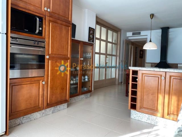 2 soveværelse Lejlighed til leje i Gandia - € 1.200 (Ref: 9781308)