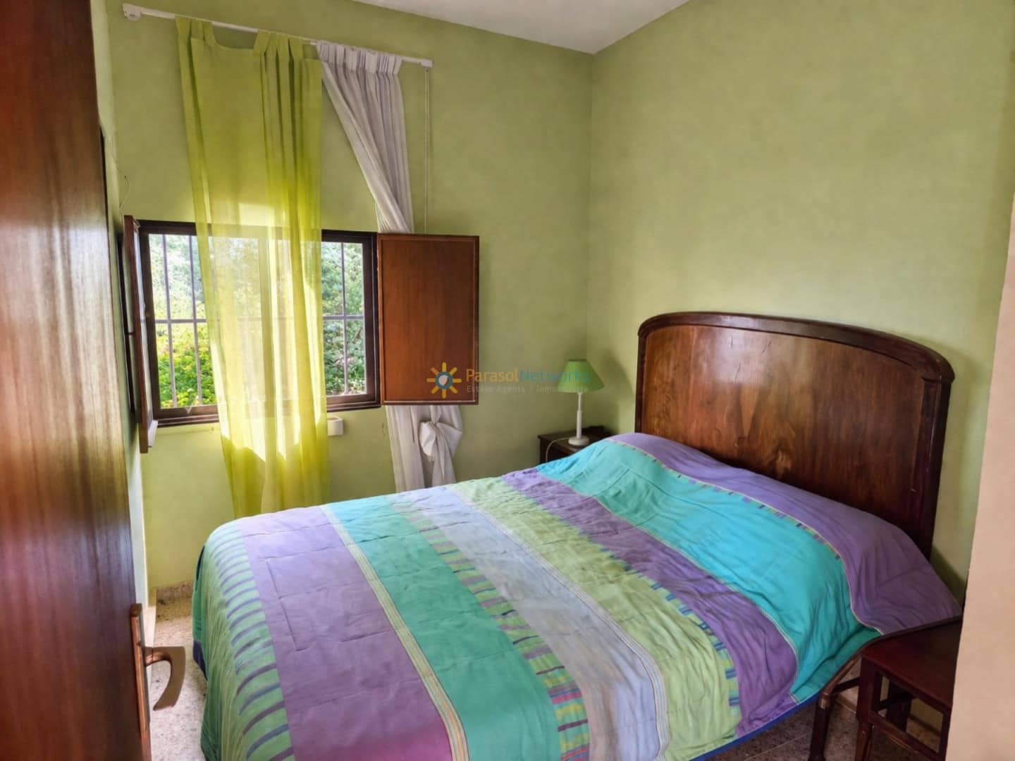 3 slaapkamer Villa te koop in Simat de la Valldigna met garage - € 95.000 (Ref: 9781997)