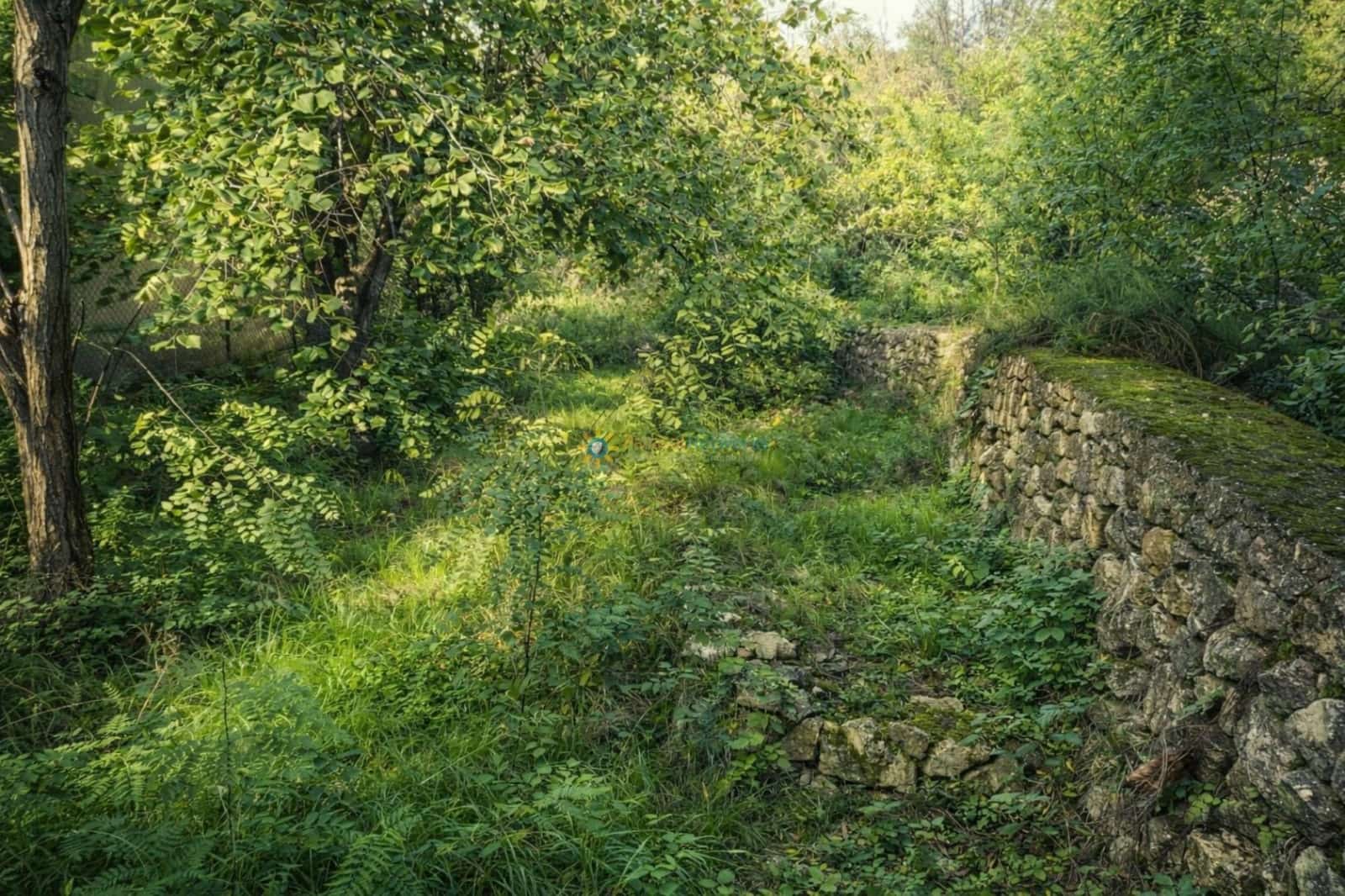 3 slaapkamer Villa te koop in Simat de la Valldigna met garage - € 95.000 (Ref: 9781997)