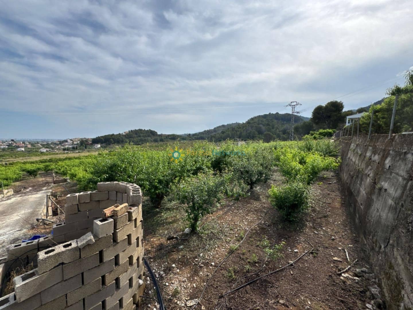 Undeveloped Land for sale in La Font d'En Carros - € 73,000 (Ref: 9789507)