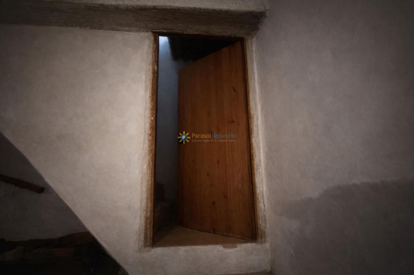 8 slaapkamer Huis te koop in Sumacarcer - € 98.000 (Ref: 9793628)