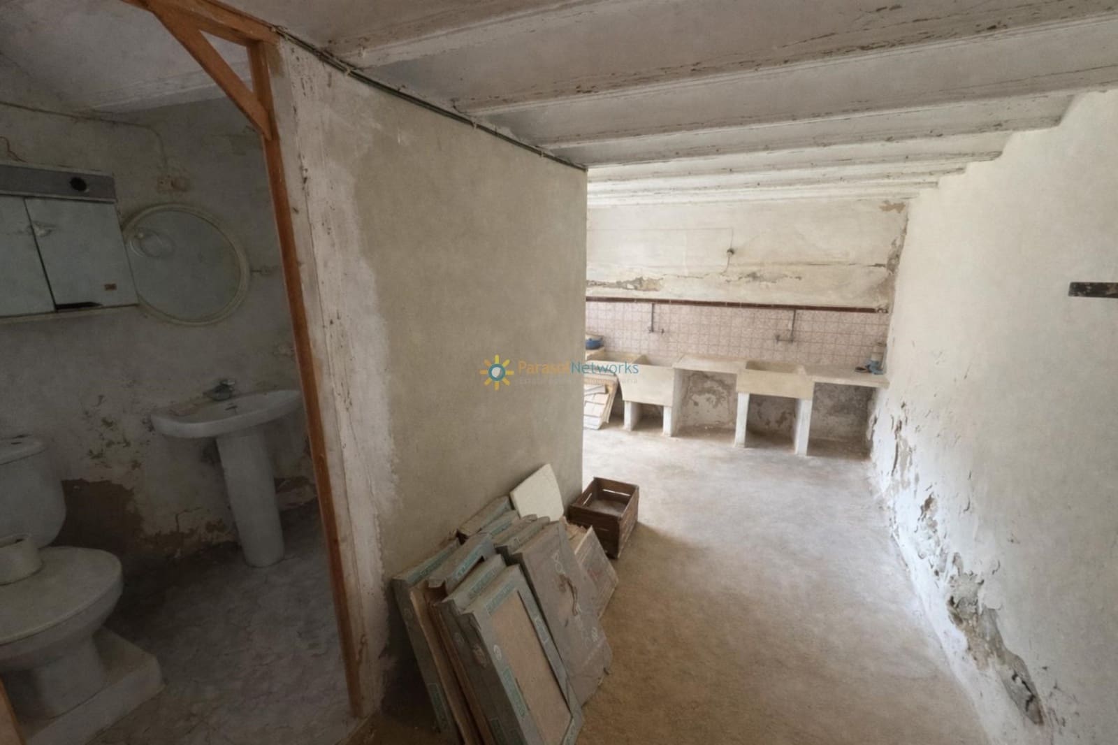 8 slaapkamer Huis te koop in Sumacarcer - € 98.000 (Ref: 9793628)