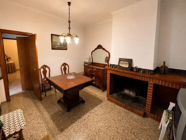 Casa de 11 habitaciones en Aielo de Malferit en venta - 165.000 € (Ref: 9798253)