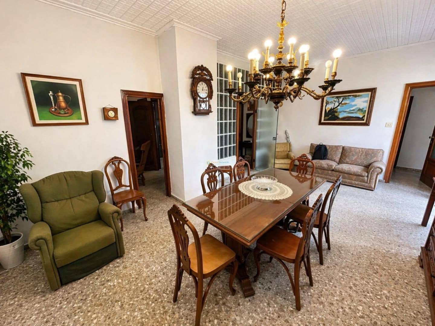 Casa de 11 habitaciones en Aielo de Malferit en venta - 165.000 € (Ref: 9798253)