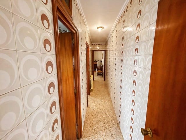 Casa de 11 habitaciones en Aielo de Malferit en venta - 165.000 € (Ref: 9798253)