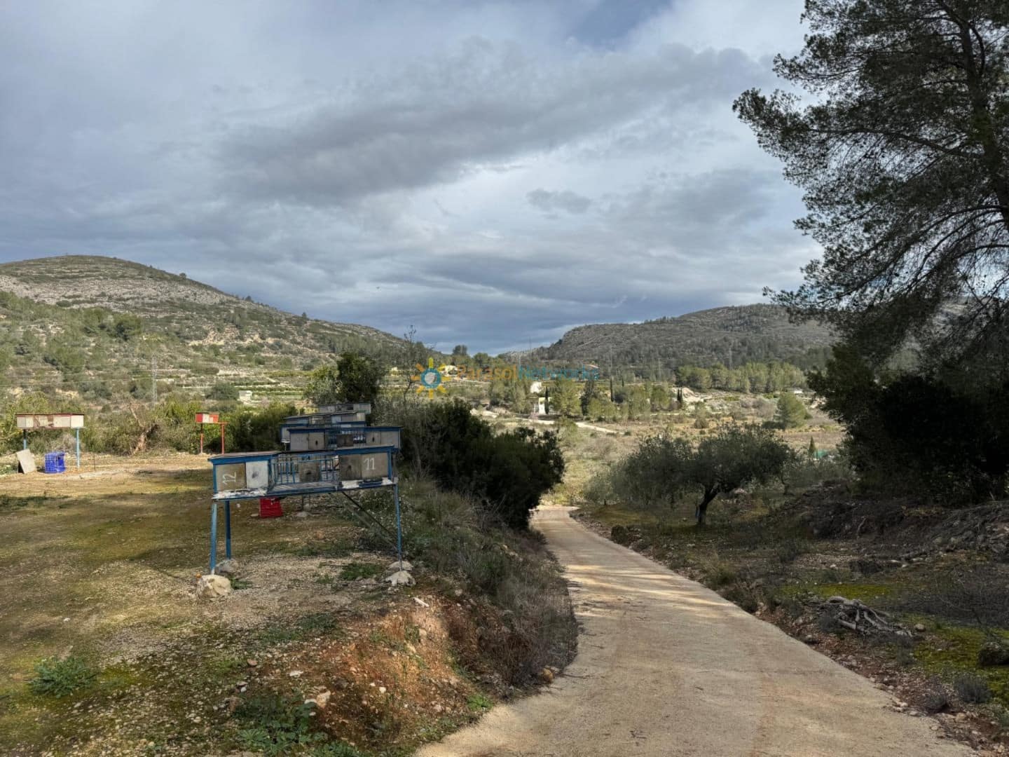 Ubebygd land til salgs i Beniganim - € 29 000 (Ref: 9798342)