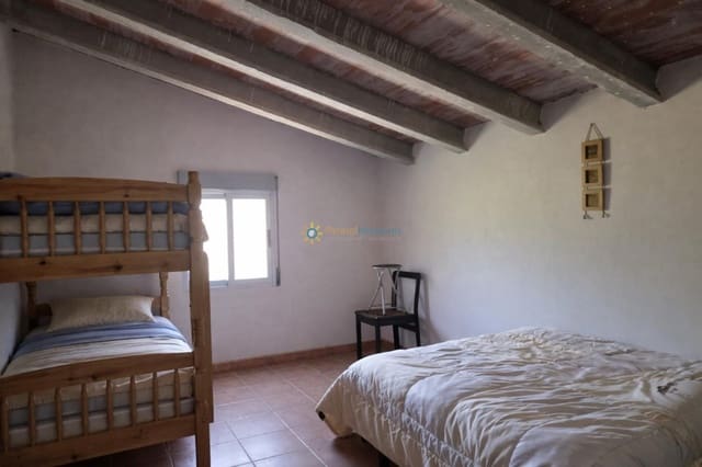 Villa/Maison à vendre à Alfauir - 130 000 € (Ref: 9804889)