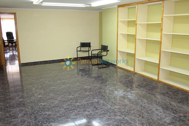 Oficina de 2 habitaciones en Oliva Pueblo, Oliva en alquiler - 600 € (Ref: 9807152)