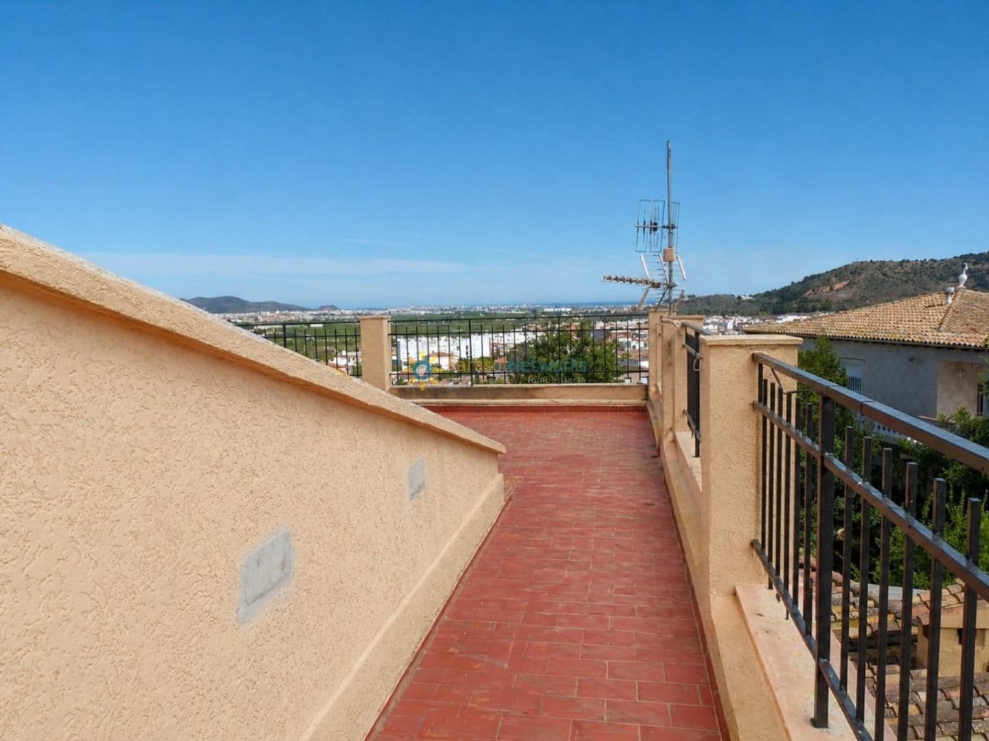 5 Zimmer Villa zu verkaufen in La Font d'En Carros mit Pool Garage - 460.000 € (Ref: 9808345)