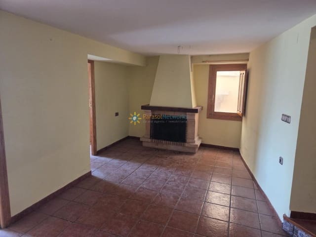 5 Zimmer Haus zu verkaufen in Planes - 93.000 € (Ref: 9814767)