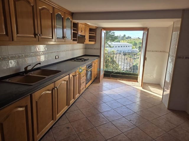 5 Zimmer Haus zu verkaufen in Planes - 93.000 € (Ref: 9814767)