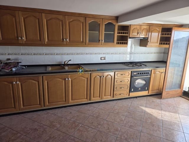5 Zimmer Haus zu verkaufen in Planes - 93.000 € (Ref: 9814767)