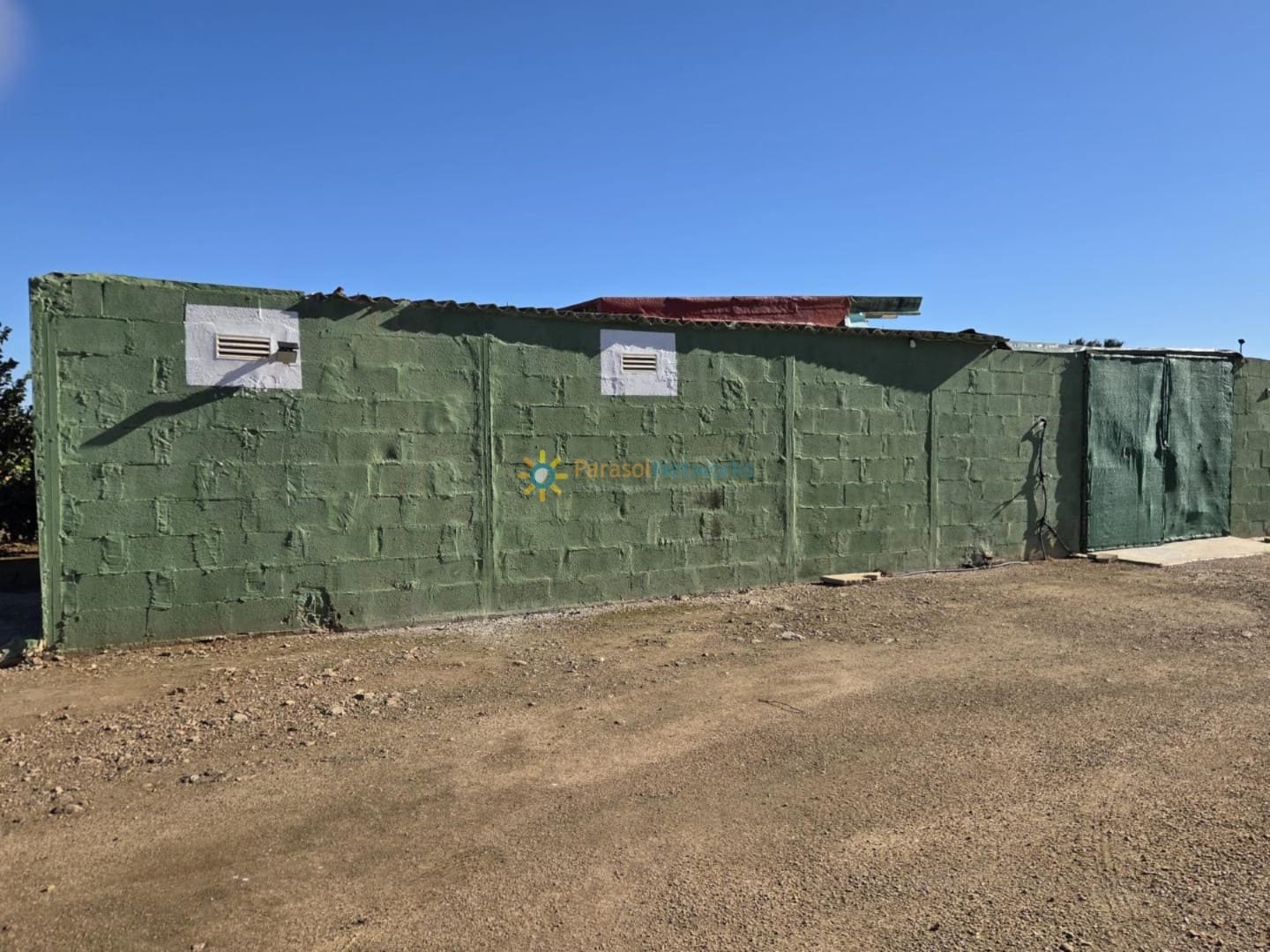 Grunde uden byggetilladelser til salg i Xeraco - € 93.000 (Ref: 9816570)