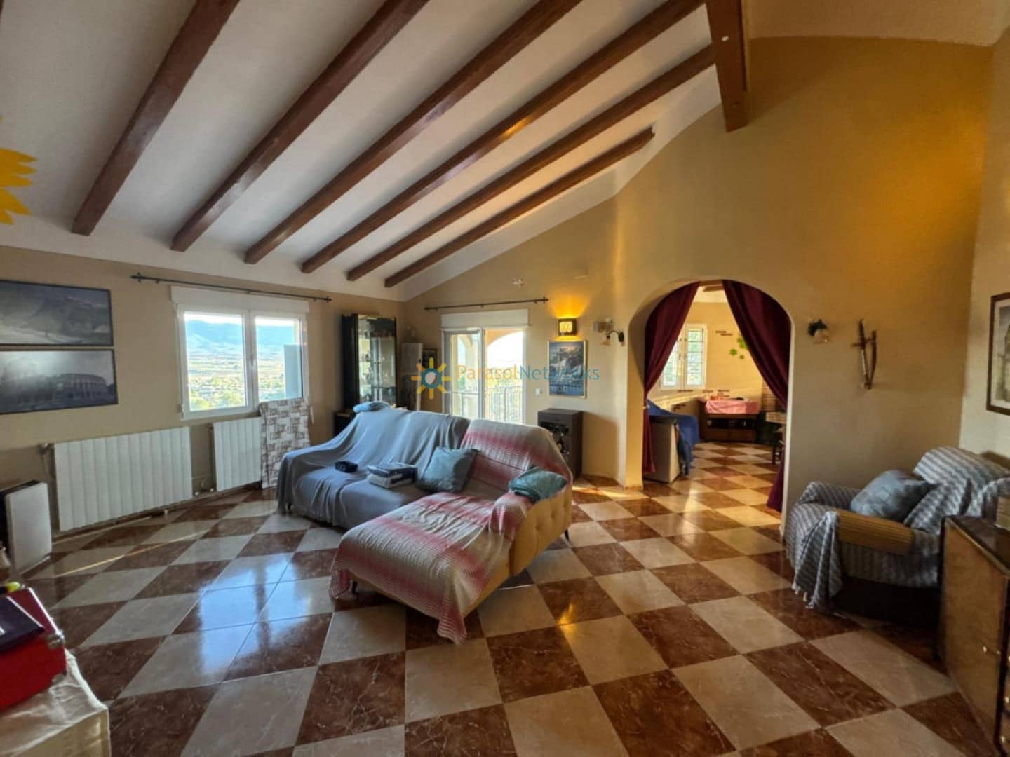 4 bedroom Villa for sale in Beniganim with garage - € 375,000 (Ref: 9820939)