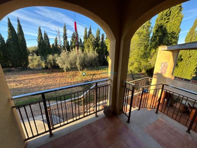 4 Zimmer Villa zu verkaufen in Benigánim mit Garage - 375.000 € (Ref: 9820939)