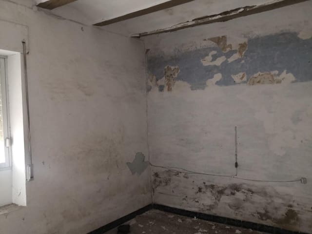 5 chambre Maison de Ville à vendre à Benigánim avec garage - 45 000 € (Ref: 9824110)