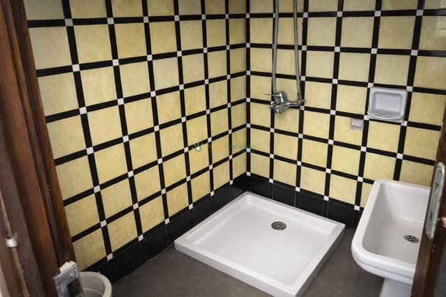 5 chambre Maison de Ville à vendre à Benigánim avec garage - 45 000 € (Ref: 9824110)