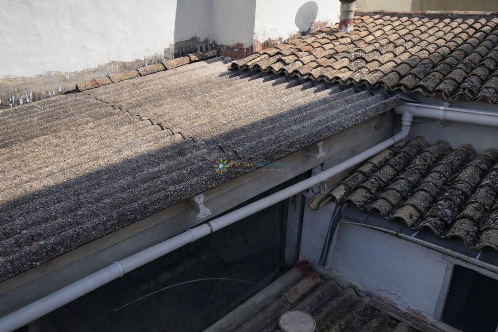 5 bedroom Townhouse for sale in Beniganim with garage - € 45,000 (Ref: 9824110)