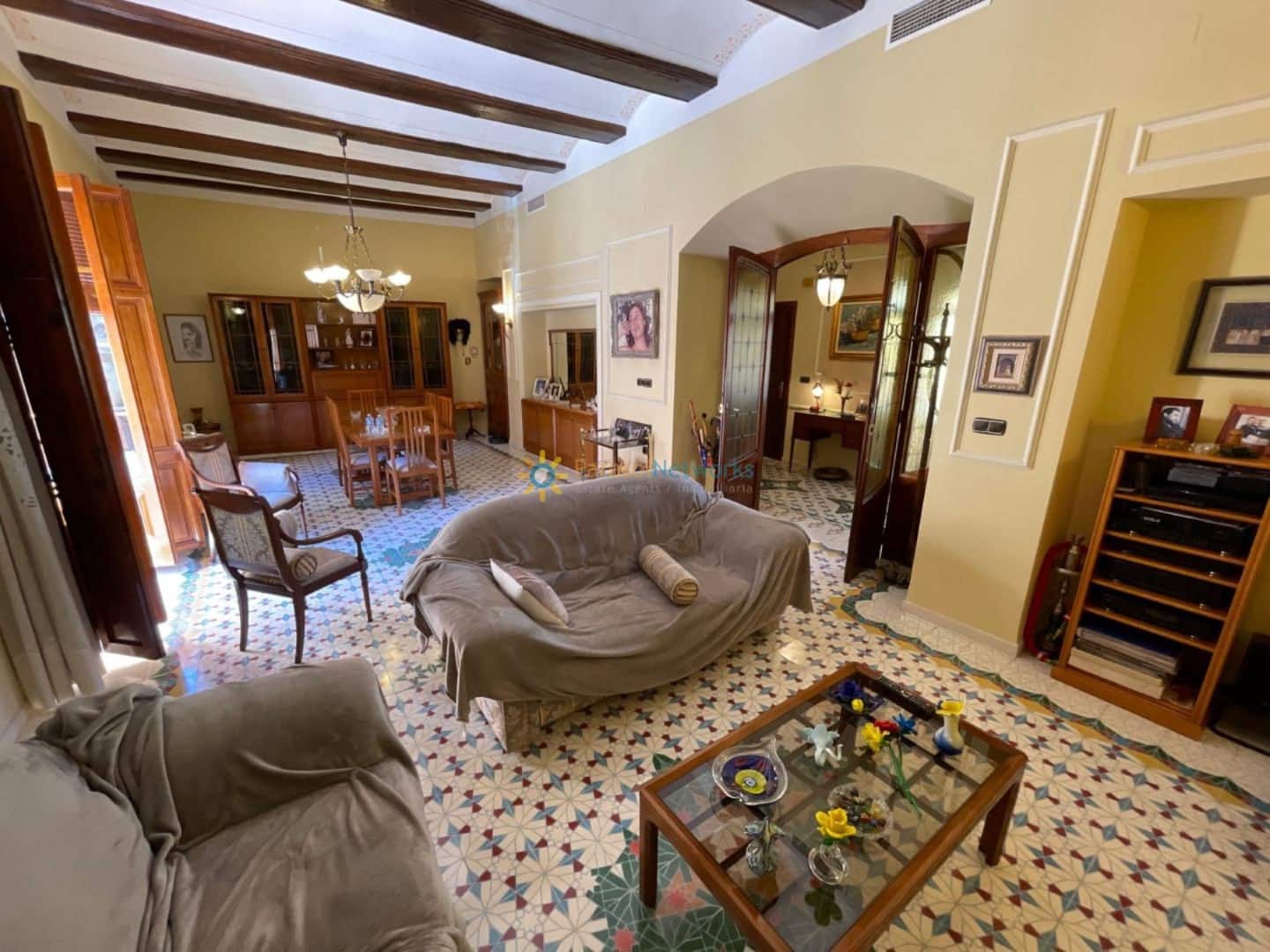 4 bedroom Townhouse for sale in Xativa with garage - € 190,000 (Ref: 9828064)