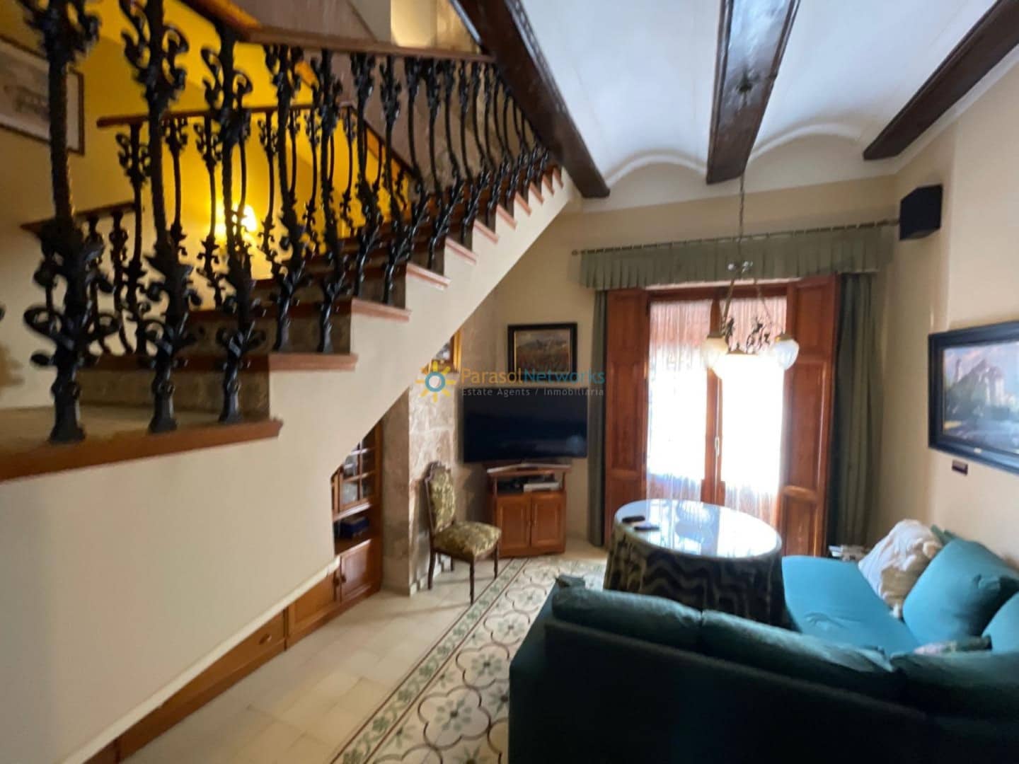 4 bedroom Townhouse for sale in Xativa with garage - € 190,000 (Ref: 9828064)