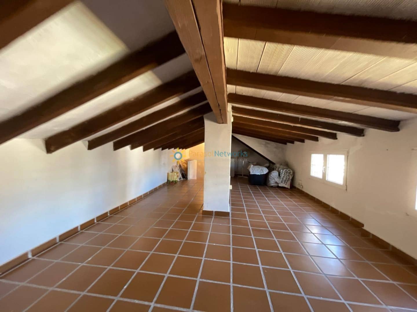 4 bedroom Townhouse for sale in Xativa with garage - € 190,000 (Ref: 9828064)