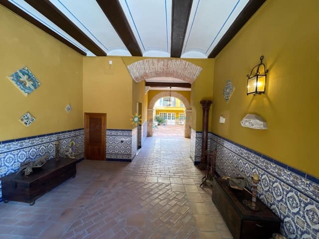 4 chambre Maison de Ville à vendre à Xàtiva avec garage - 1 900 000 € (Ref: 9828064)