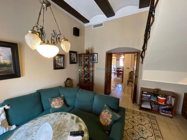 4 chambre Maison de Ville à vendre à Xàtiva avec garage - 1 900 000 € (Ref: 9828064)