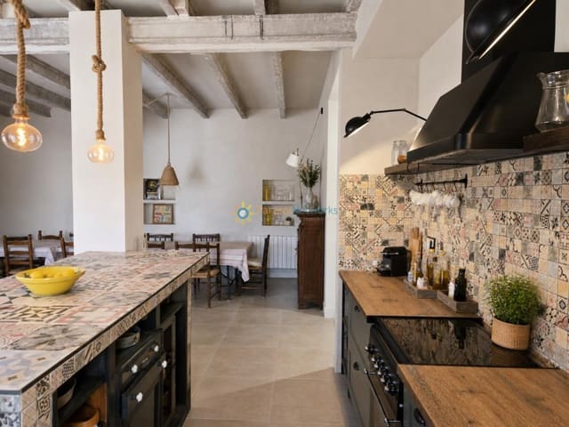 2 soverom Finca/Herregård til salgs i Castellonet de la Conquesta med svømmebasseng - € 400 000 (Ref: 9833049)