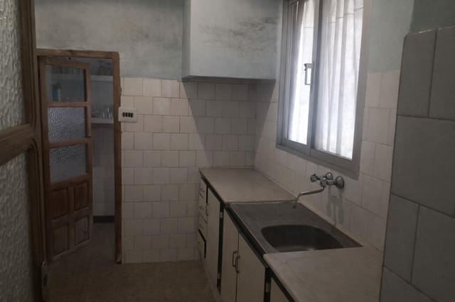 3 makuuhuone Omakotitalo myytävänä paikassa Llutxent - 55 000 € (Ref: 9834890)