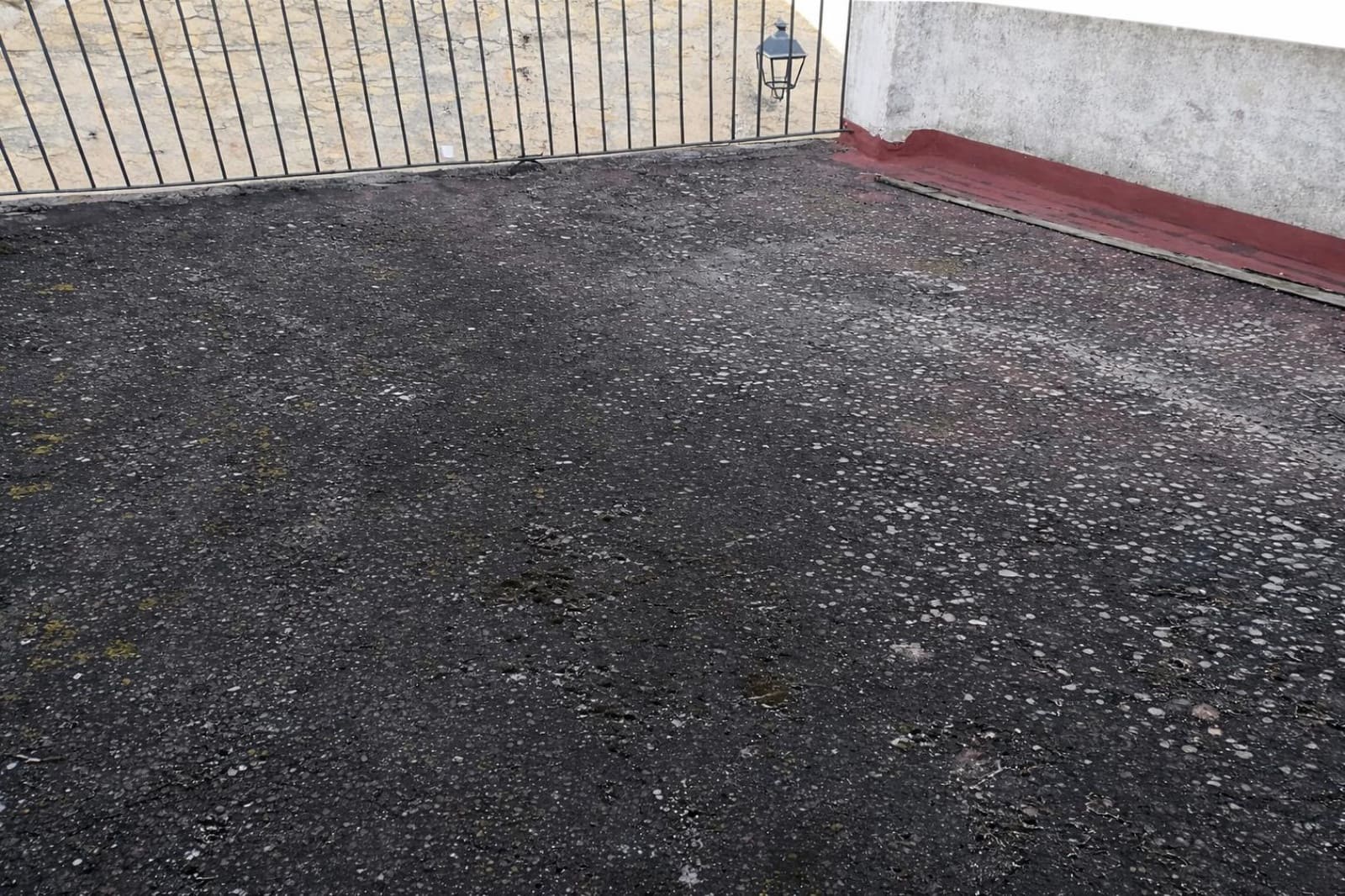 5 bedroom Townhouse for sale in Beniganim with garage - € 45,000 (Ref: 9841913)
