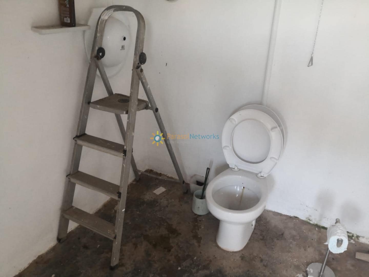 Casa em Banda para venda em Adsubia com piscina garagem - 375 000 € (Ref: 9867414)
