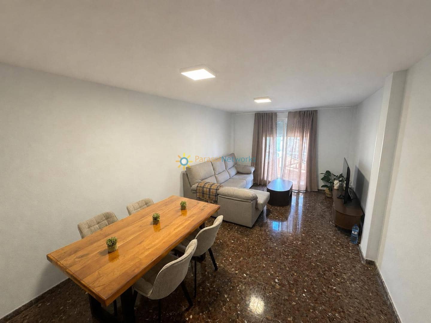 3 bedroom Apartment for rent in Xeraco with garage - € 800 (Ref: 9867916)