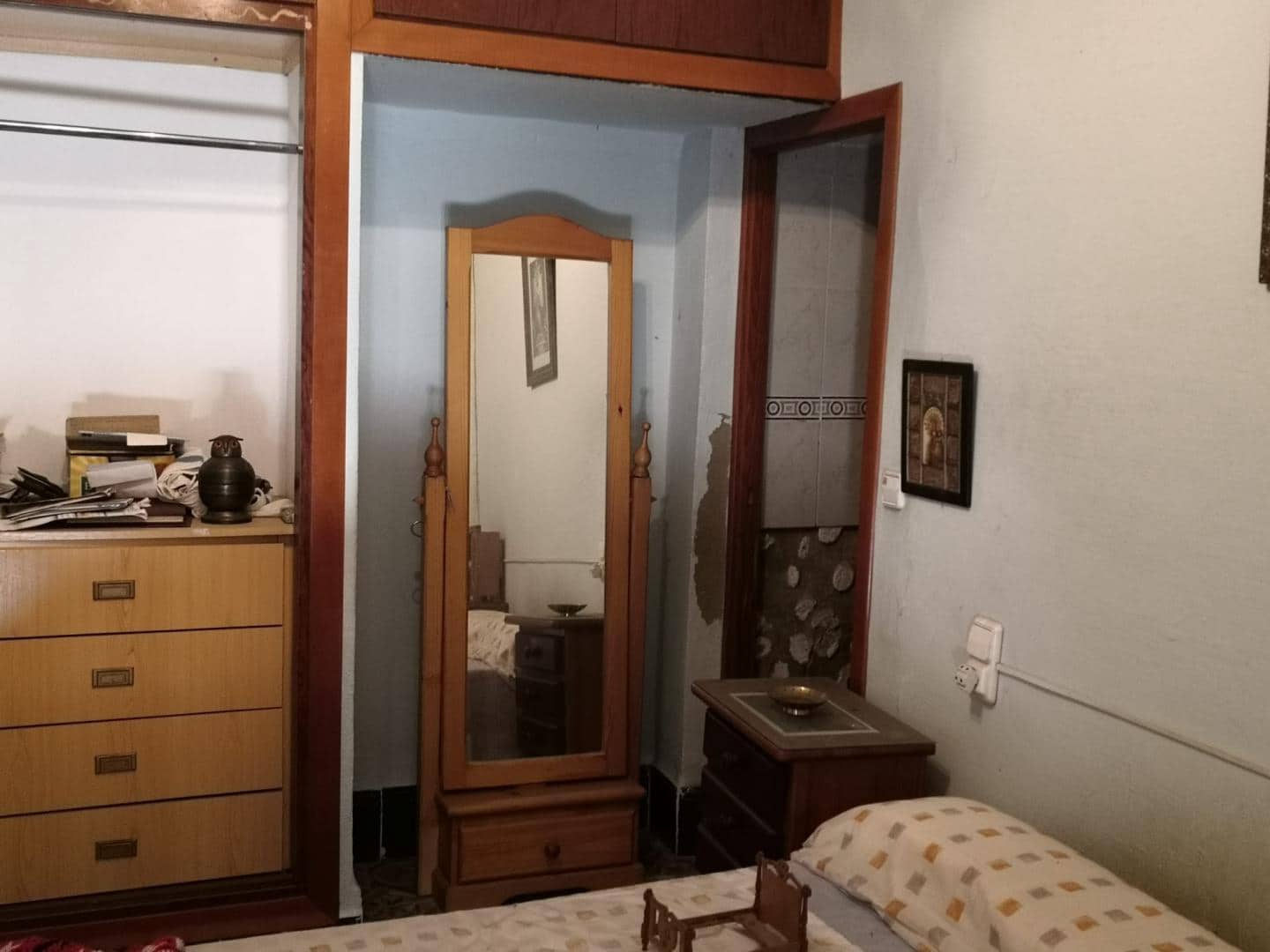 5 bedroom Townhouse for sale in L'Olleria - € 57,000 (Ref: 9877599)