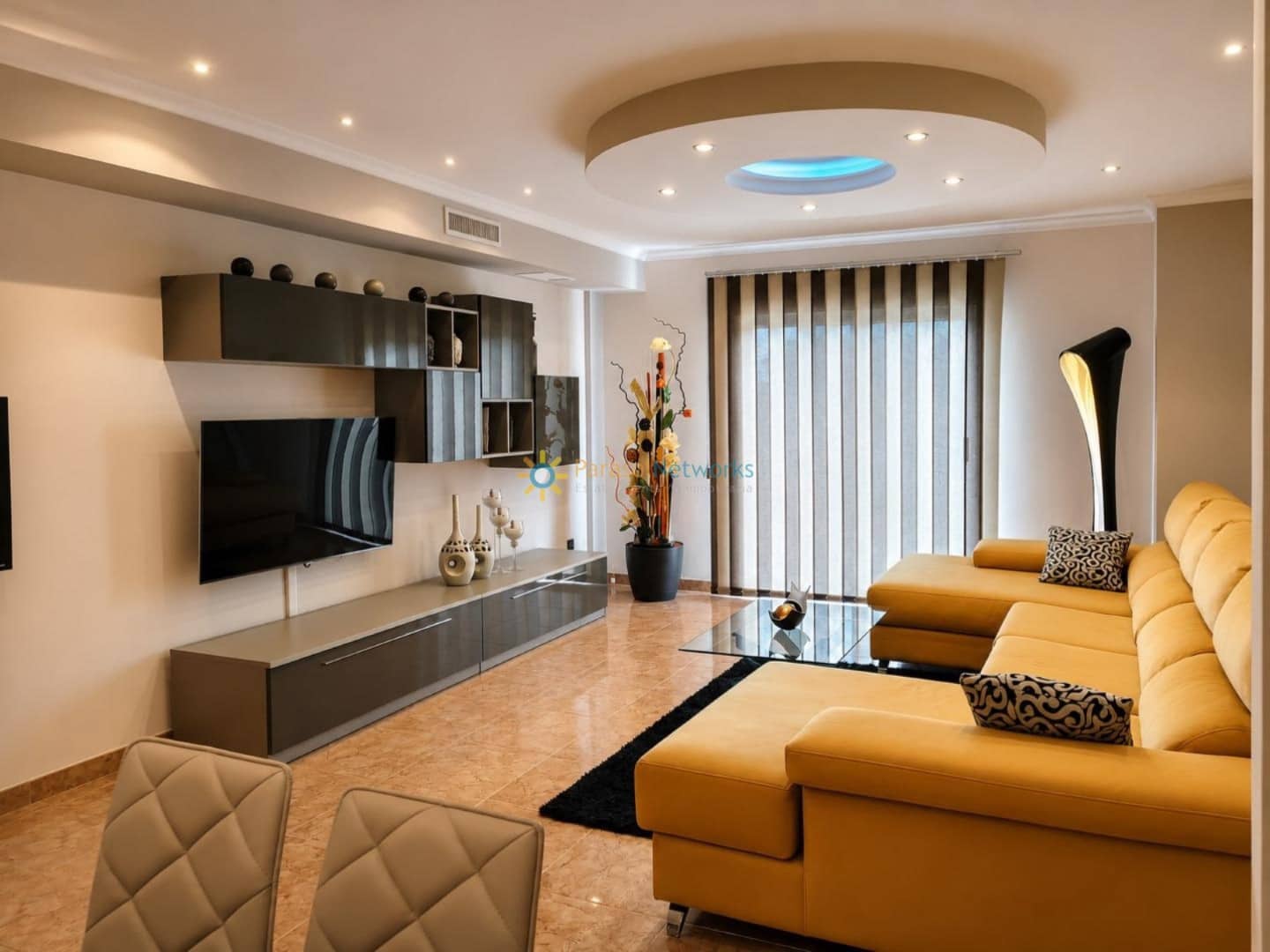 4 bedroom Apartment for rent in Xeraco - € 900 (Ref: 9895230)
