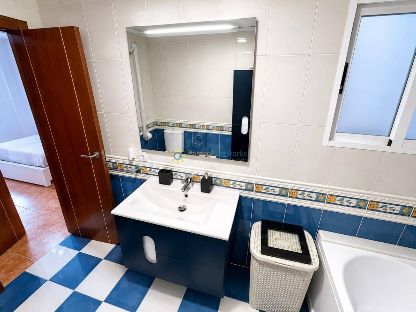 4 bedroom Apartment for rent in Xeraco - € 900 (Ref: 9895230)