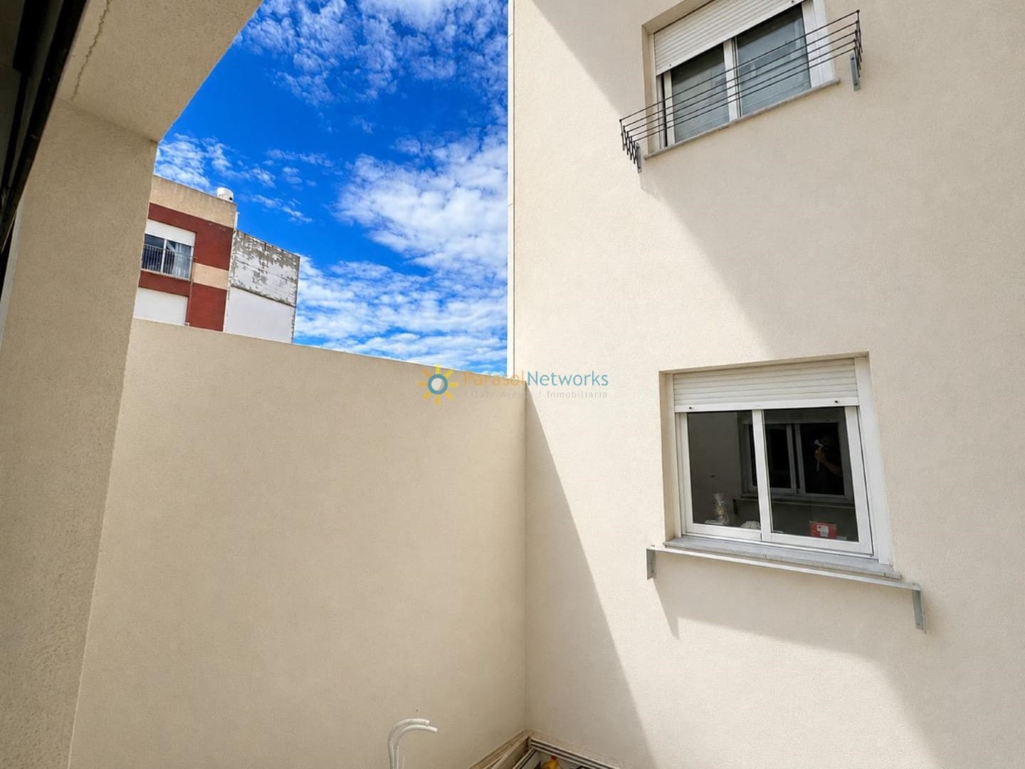 4 bedroom Apartment for rent in Xeraco - € 900 (Ref: 9895230)