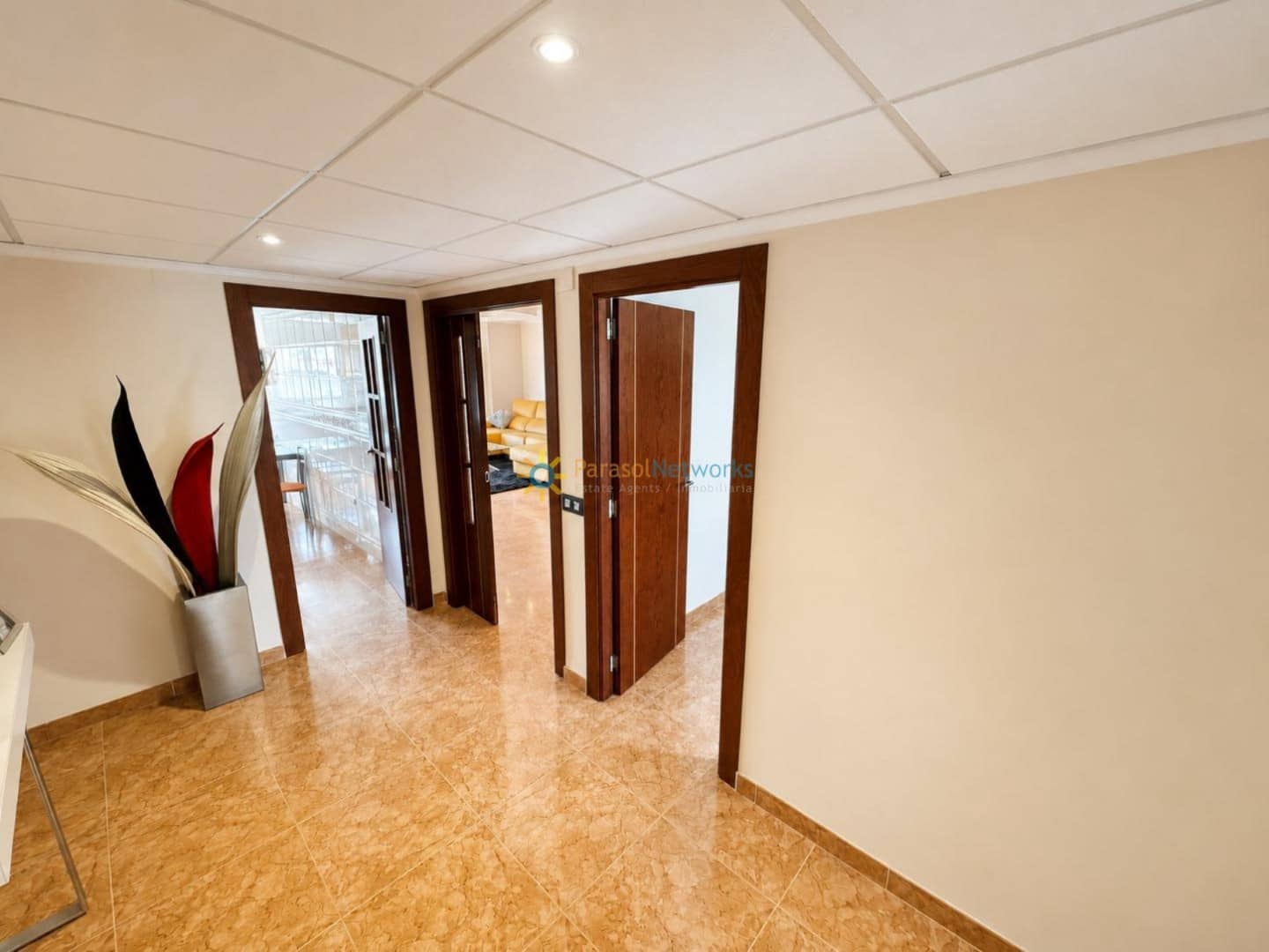4 bedroom Apartment for rent in Xeraco - € 900 (Ref: 9895230)
