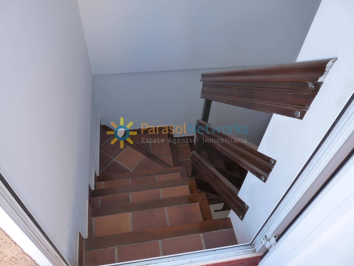 5 bedroom Villa for rent in La Font d'En Carros with pool garage - € 1,400 (Ref: 9895233)