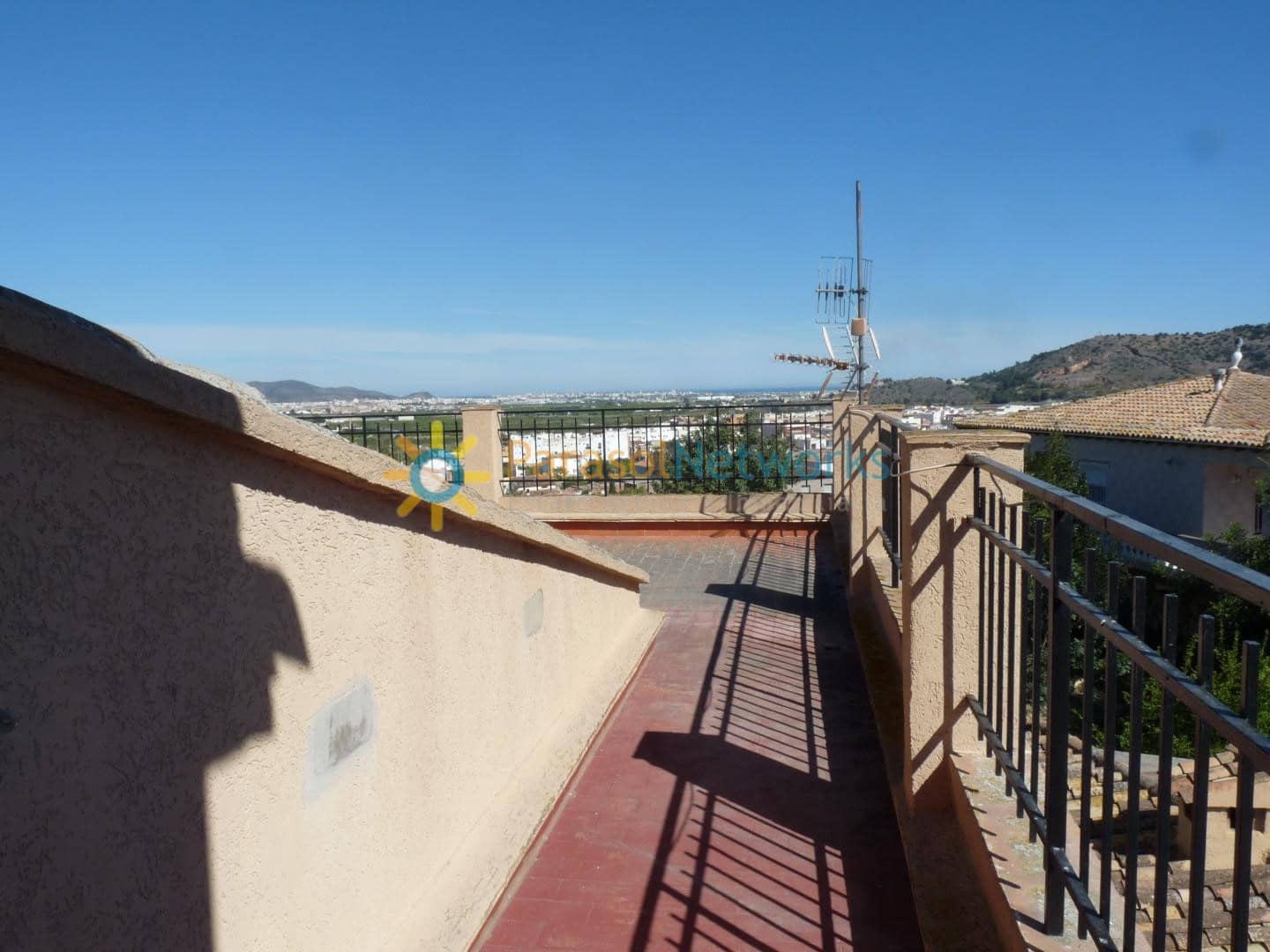 5 bedroom Villa for rent in La Font d'En Carros with pool garage - € 1,400 (Ref: 9895233)