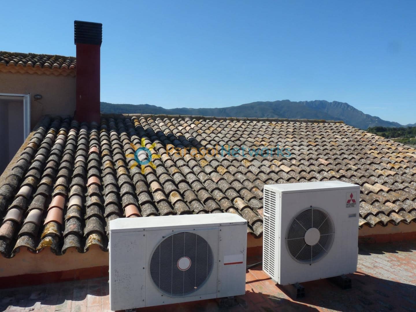 5 bedroom Villa for rent in La Font d'En Carros with pool garage - € 1,400 (Ref: 9895233)