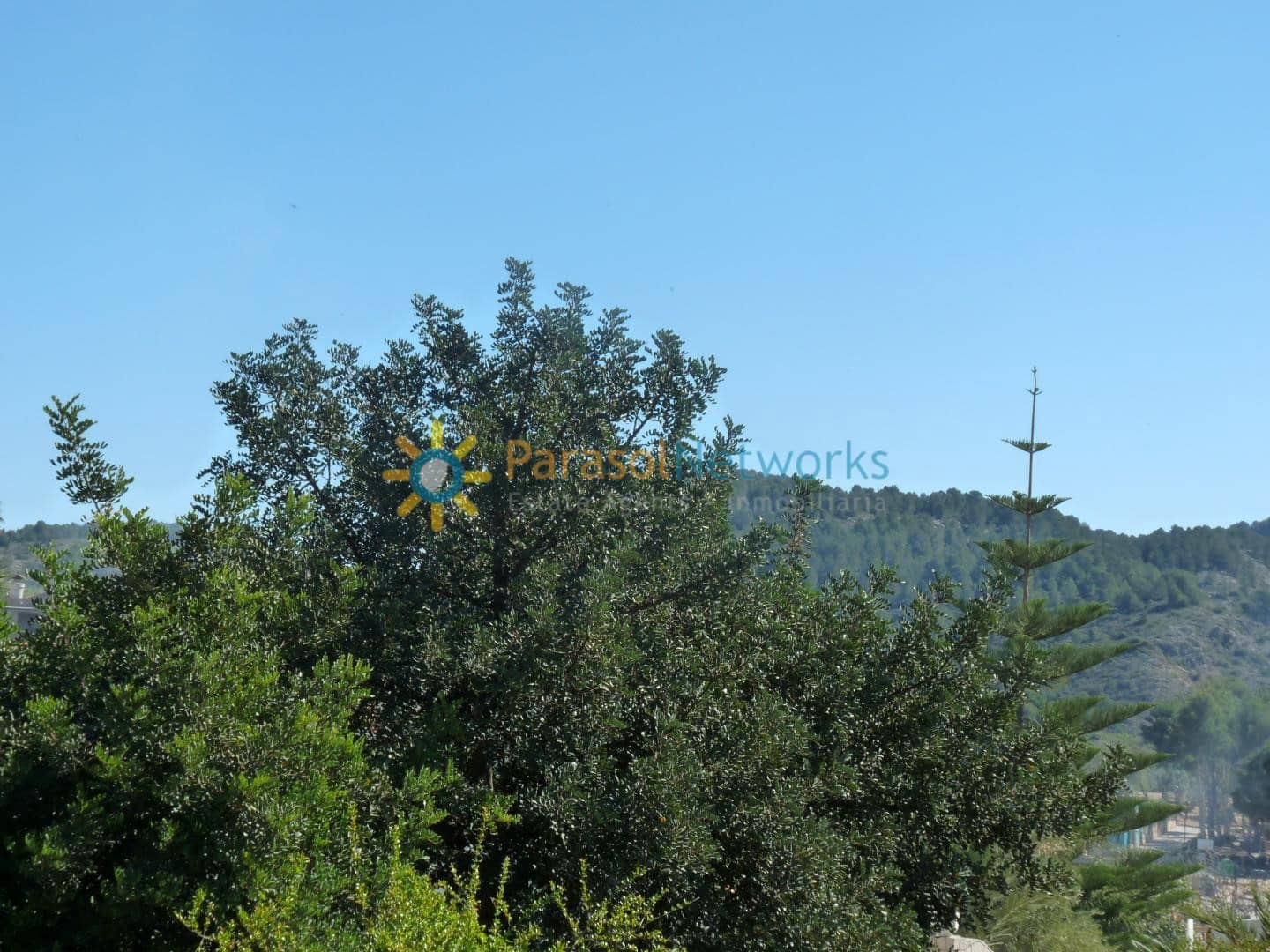 5 bedroom Villa for rent in La Font d'En Carros with pool garage - € 1,400 (Ref: 9895233)