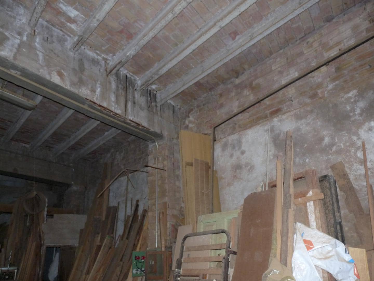 Commercial for sale in La Font d'En Carros - € 80,000 (Ref: 9897333)