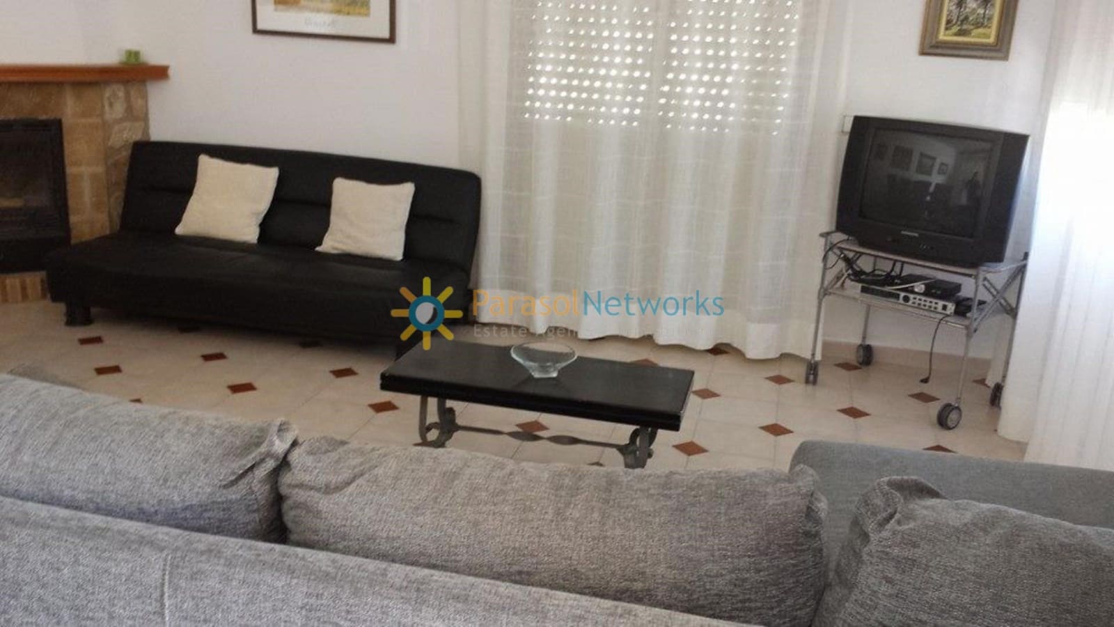 4 quarto Moradia para arrendar em Denia com garagem - 1 000 € (Ref: 9908890)
